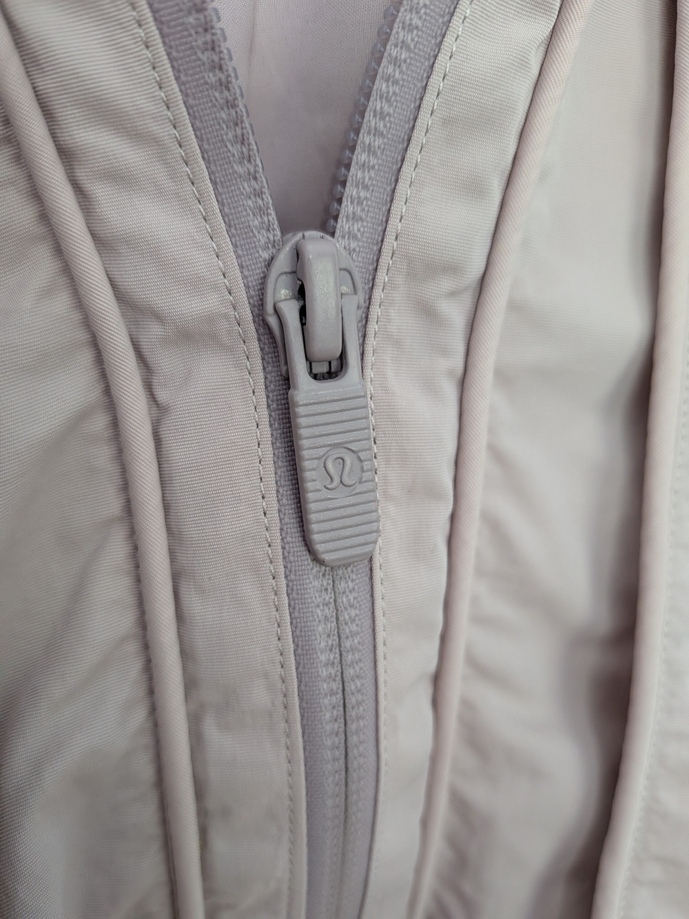 Lululemon Always Effortless Jacket - Pink Bliss - Size 10 - Like New - Picture 12 of 14